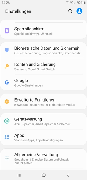 Scrollen Sie und wählen Sie Konten und Sicherung