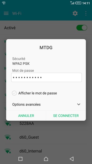 Saisissez le mot de passe du Wi-Fi et sélectionnez SE CONNECTER