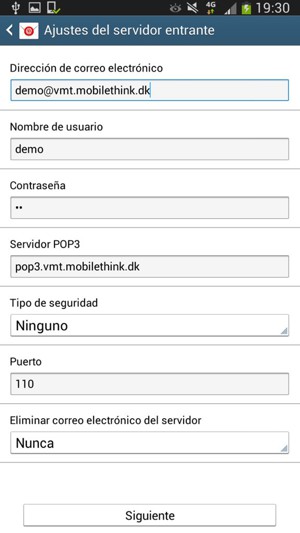Introduzca Nombre de usuario y la dirección de servidor entrante. Seleccione Siguiente