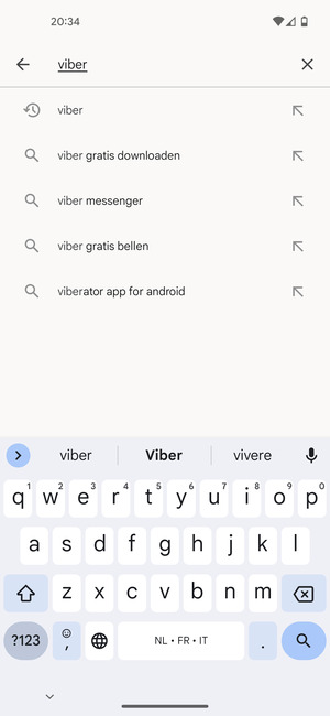 Voer de app-naam in en selecteer Zoeken