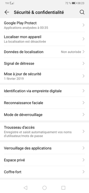 Pour activer votre écran de verrouillage, allez dans le menu Sécurité & confidentialité et sélectionnez Mode de déverrouillage