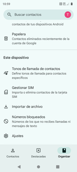 Desplácese y seleccione Gestionar SIM