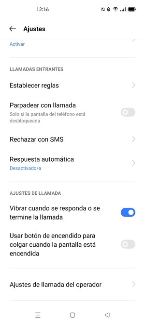 Desplácese y seleccione Ajustes de llamada del operador