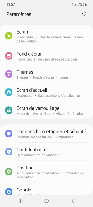 Faites défiler et sélectionnez Donnèes biométriques et sécurité