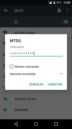 Introduzca la contraseña de Wi-Fi y seleccione CONECTAR