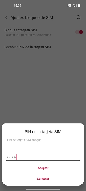 Introduzca su PIN de tarjeta SIM antiguo y seleccione Aceptar