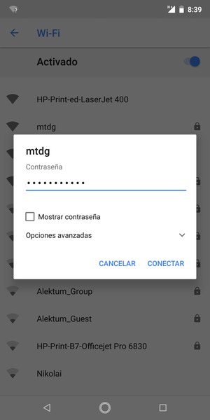 Introduzca la contraseña de Wi-Fi y seleccione CONECTAR