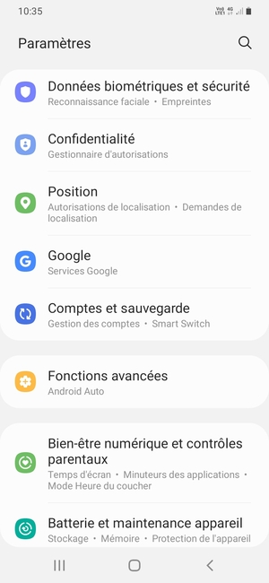 Faites défiler et sélectionnez Comptes et sauvegarde