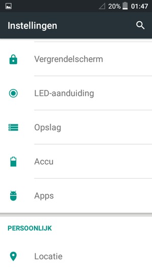 Scroll naar en selecteer Accu