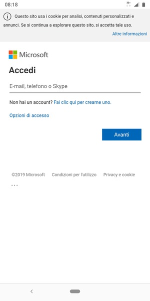 Inserisci il tuo indirizzo email e seleziona Avanti