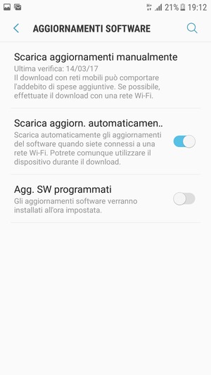 Seleziona Scarica aggiornamenti manualmente