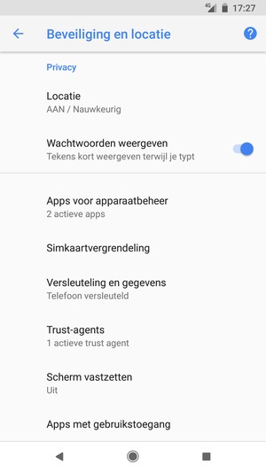 Scroll naar en selecteer Simkaartvergrendeling