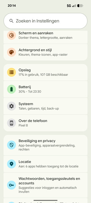 Scroll naar en selecteer Systeem