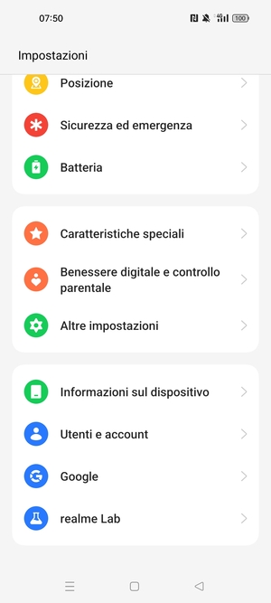 Scorri e seleziona Informazioni sul dispositivo