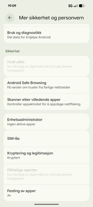 Bla til og velg SIM-lås