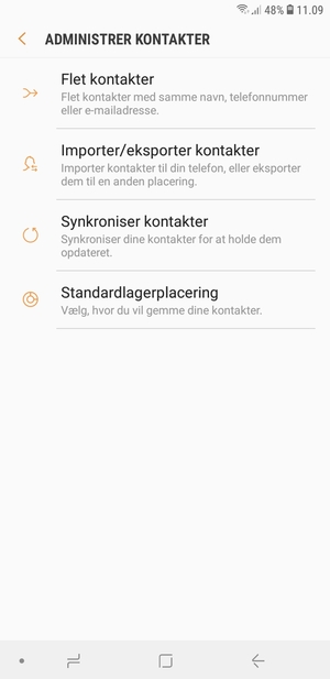 Vælg Importer/eksporter kontakter