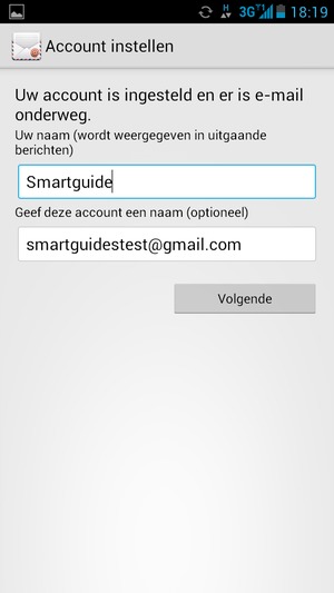 Geef uw account een naam en voer uw naam in. Selecteer Volgende
