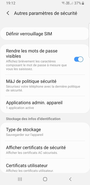 Sélectionnez Définir verrouillage SIM