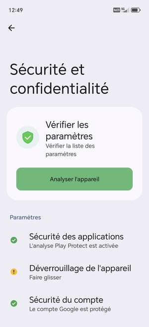 Pour activer votre écran de verrouillage, allez dans le menu Sécurité et confidentialité et sélectionnez Déverrouillage de l'appareil