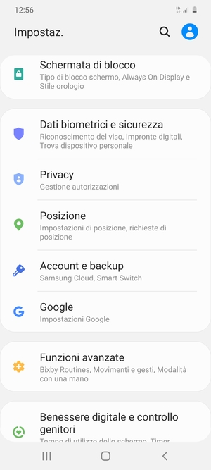 Scorri e seleziona Account e backup