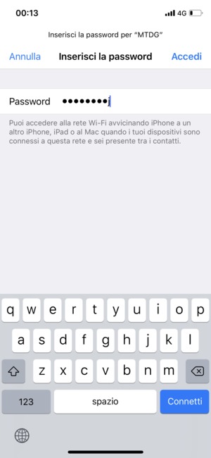 Inserisci la password del Wi-Fi e seleziona Accedi