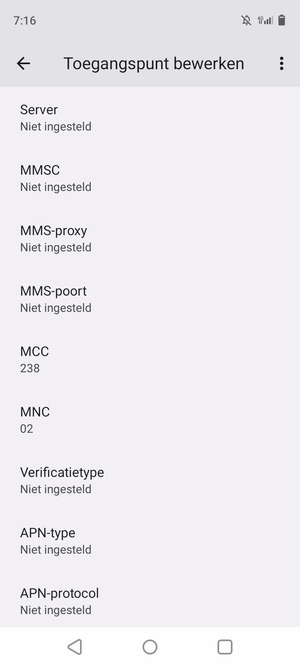 Scroll naar beneden en voer mms-gegevens in