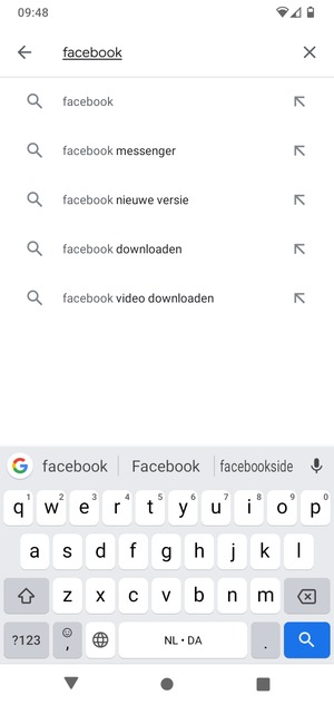 Voer de app-naam in en selecteer Zoeken