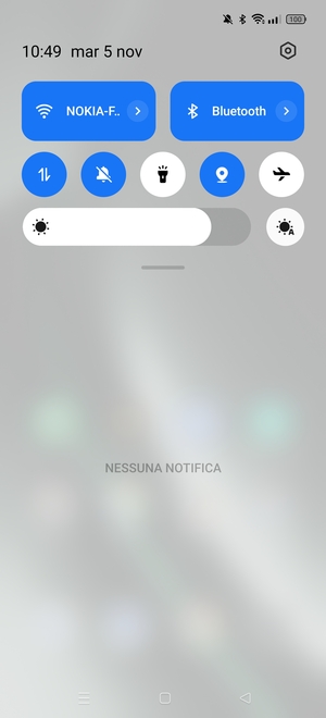 Scorri nuovamente verso il basso il menu in alto