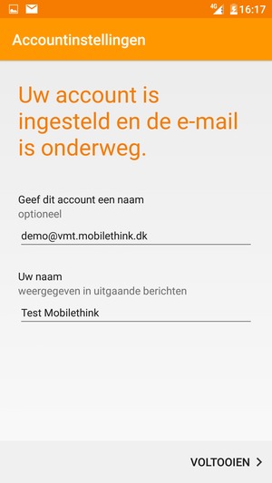 Geef uw account een naam en voer uw naam in. Selecteer VOLTOOIEN