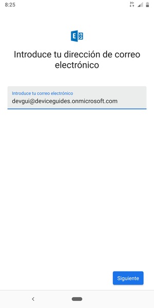 Introduzca su Dirección de correo electrónico y seleccione Siguiente
