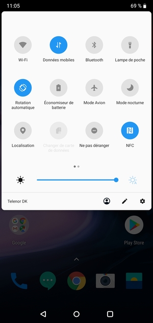 Sélectionnez AUTO