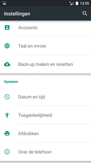 Scroll naar en selecteer Over de telefoon