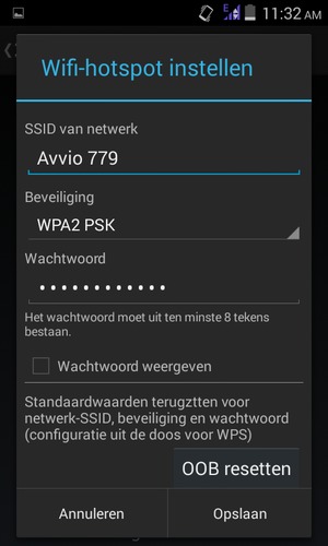 Voer een wachtwoord van een WiFi-hotspot in van ten minste 8 tekens en selecteer Opslaan
