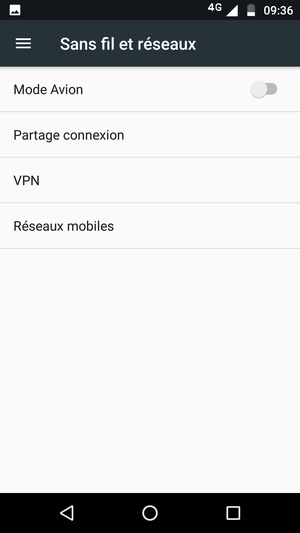 Sélectionnez Réseaux mobiles