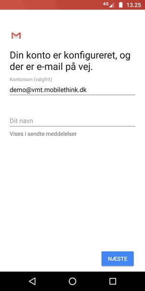 Giv din konto et navn og indtast dit navn. Vælg NÆSTE