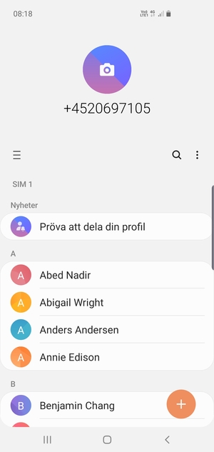 Tryck på Meny-knappen