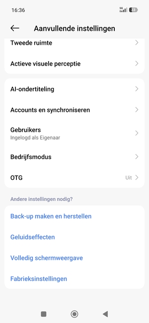Scroll naar en selecteer Accounts en synchroniseren