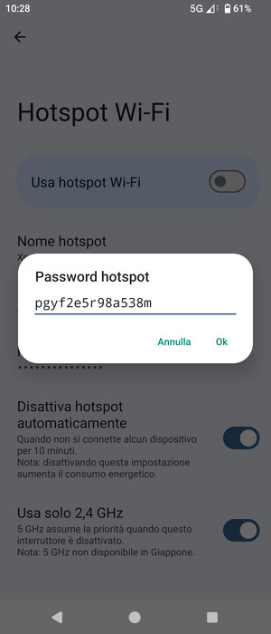 Inserisci una password dell'hotspot Wi-Fi di almeno 8 caratteri e seleziona OK