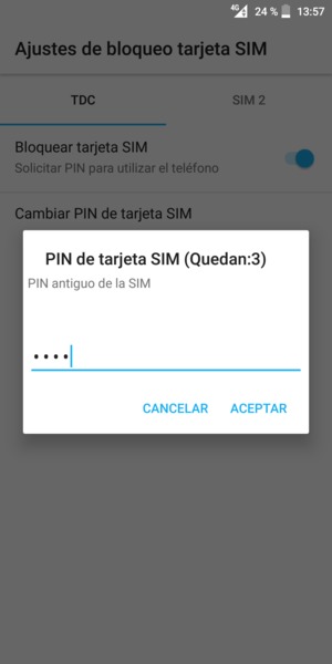 Introduzca su PIN antiguo de la SIM y seleccione ACEPTAR