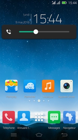 Maintenir appuyé pour baisser le volume au niveau requis