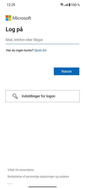 Indtast din e-mailadresse og vælg Næste