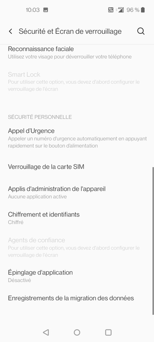 Faites défiler et sélectionnez Verrouillage de la carte SIM