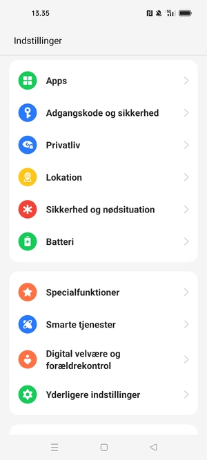 Scroll til og vælg Adgangskode og sikkerhed