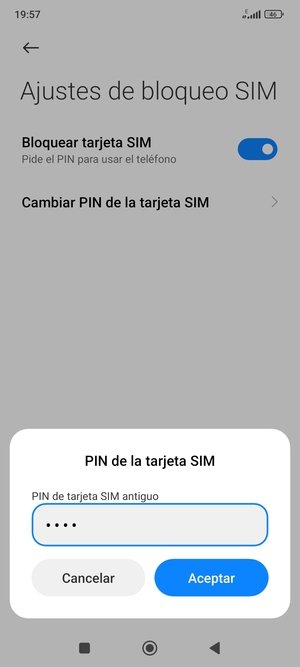 Introduzca su PIN de tarjeta SIM antiguo y seleccione Aceptar