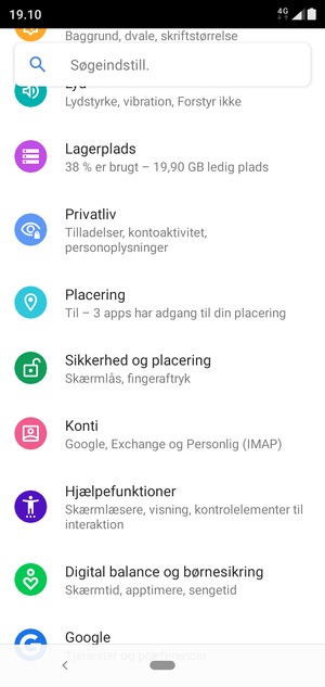 Scroll til og vælg Sikkerhed og placering