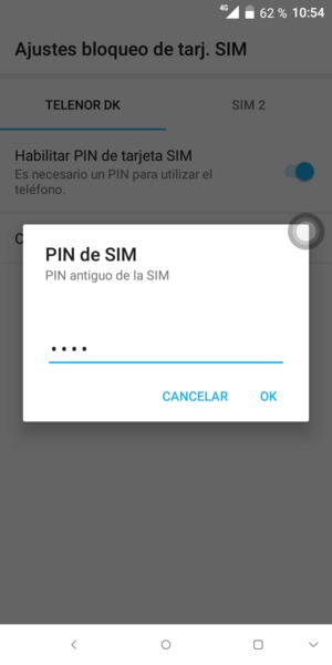 Introduzca su PIN antiguo de la SIM y seleccione OK
