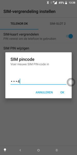 Voer uw Nieuwe SIM PIN-code in en selecteer OK