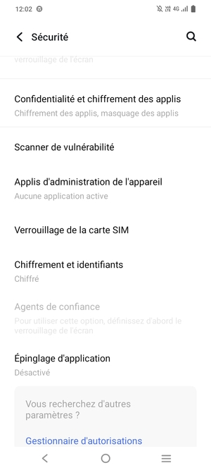 Faites défiler et sélectionnez Verrouillage de la carte SIM