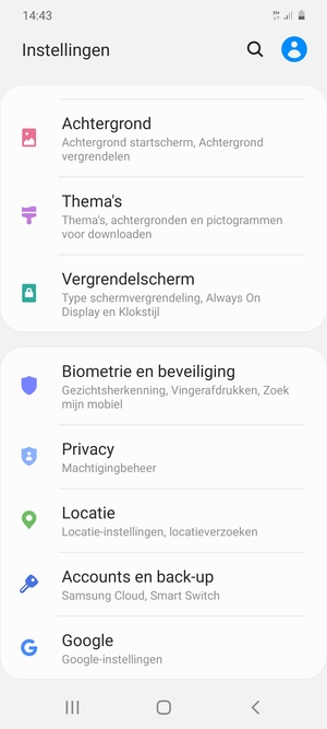 Scroll naar en selecteer Biometrie en beveiliging