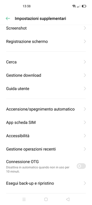 Scorri e seleziona Esegui back-up e ripristino